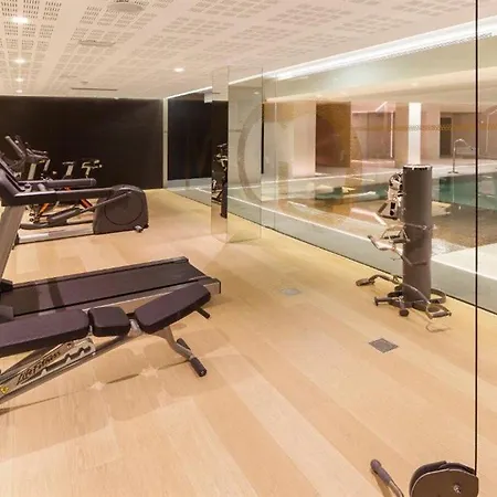 Port & Spa 4* Sup Hotel