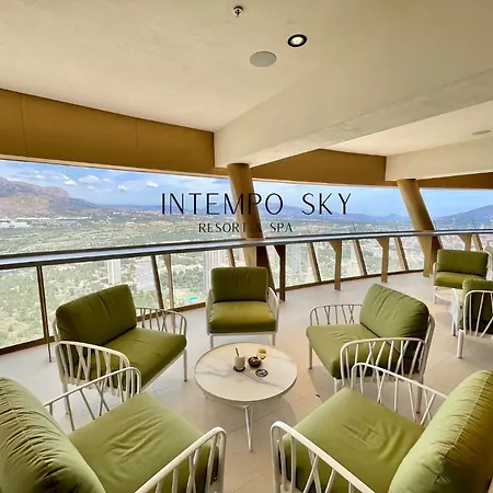 Intempo Sky & Apartment *
