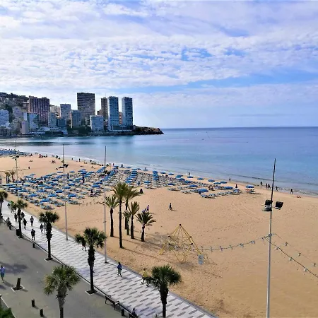 Primera Linea De Playa Frente Al Mar Apartamento Benidorm