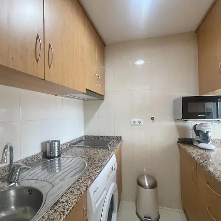 Torre Mar High Views New Town Apartment *