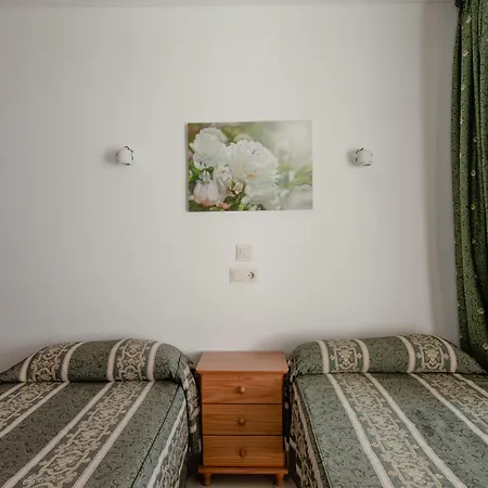 Luxmar Aparthotel