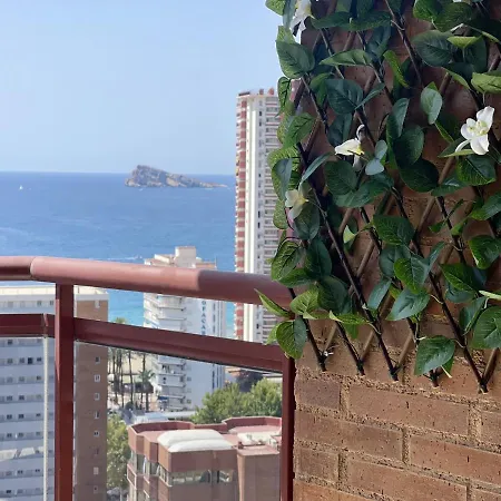 Torre Mar High Views New Town Apartment