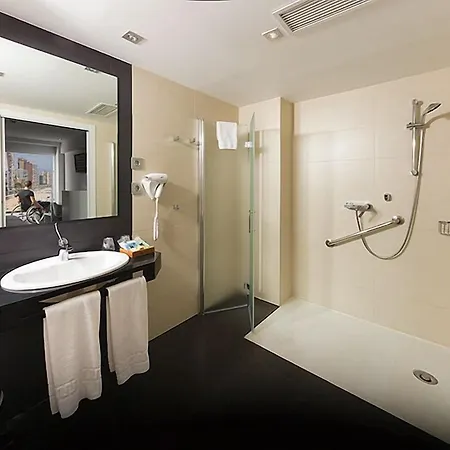 Hotel Brisa 4*