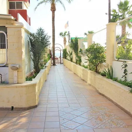 Damas 10 Apartment Benidorm
