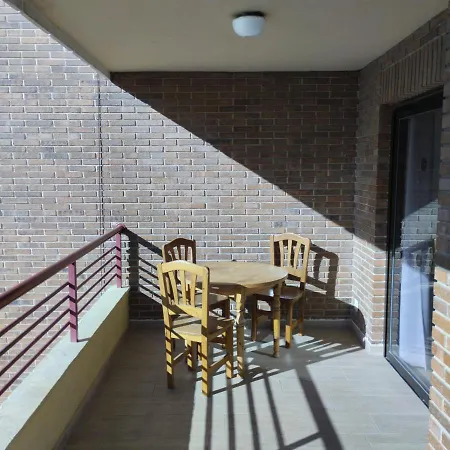 Apartamento Carlos V Levante