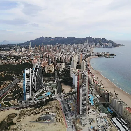 Apartment Intempo Luxury Sky View &