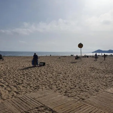 Apartamento First Line With 3 Bedrooms And Seaviews *