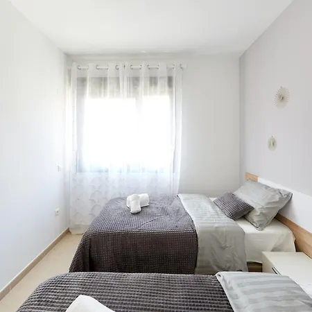 Luxurious Newly Renovated 2 Bedroom By The * Benidorm