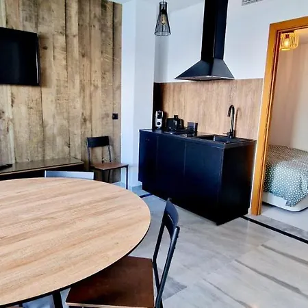 Apartment Plaza Santa Ana
