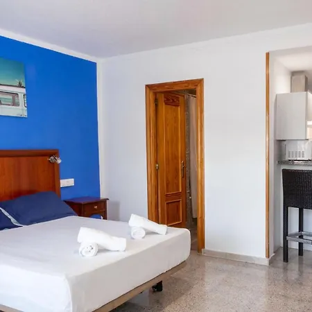 Palasiet Aparthotel 2*