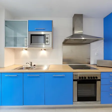 Apartment Luxurious Newly Renovated 2 Bedroom By The Benidorm