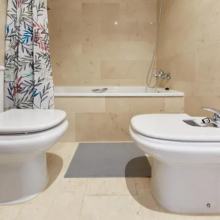 Luxurious Newly Renovated 2 Bedroom By The * Benidorm