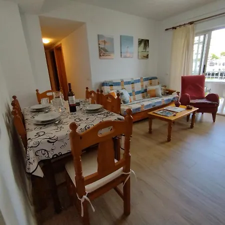 Living Benidorm. Playa Levante Apartment Benidorm