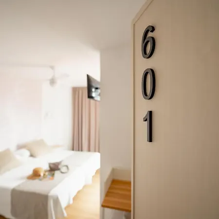 Internacional Hotel