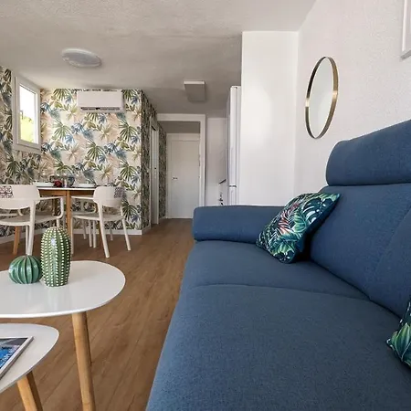 Apartment Cartago Sea View *