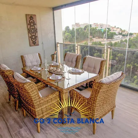 Διαμέρισμα Bea's Seaview Deluxe Μπένιντορμ