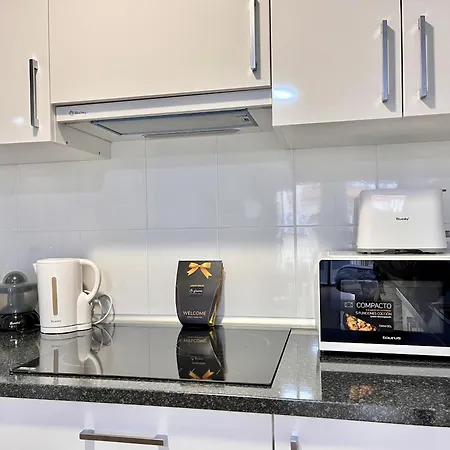 Rouna Ii By Gloove Apartamento Benidorm