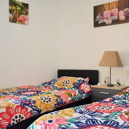 Cozy Bunglow Rinconda Real Holiday home