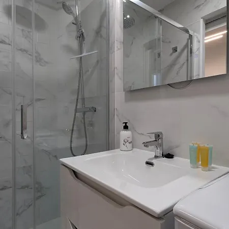 Arenas Sea Front Appartement