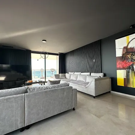 Sunset Cliffs Vip Apartment