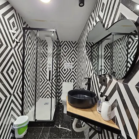 Black Apartment *