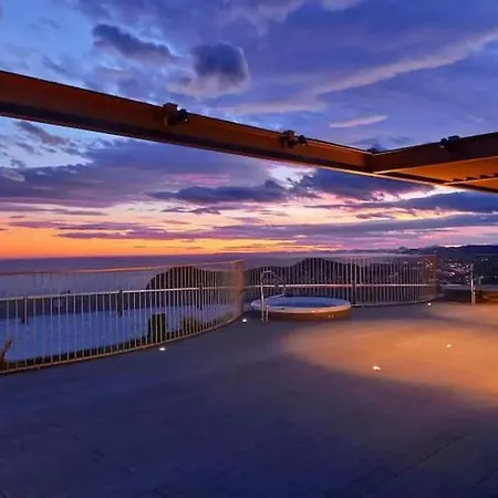 Apartment Intempo Luxury Sky View & *