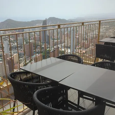 Intempo Luxury Sky View & Apartment *