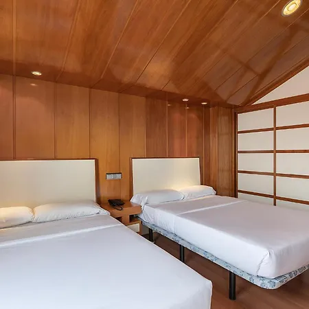 Poseidon Aparthotel 3*