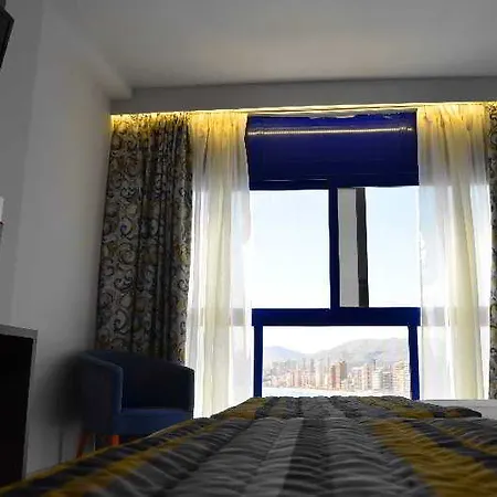 Lido Hotel 3*