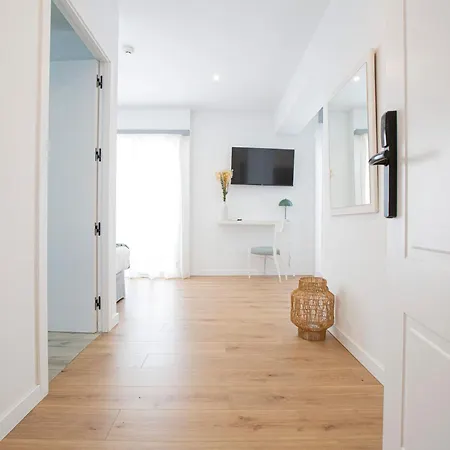 Отель Fleming Playa Poniente 3*