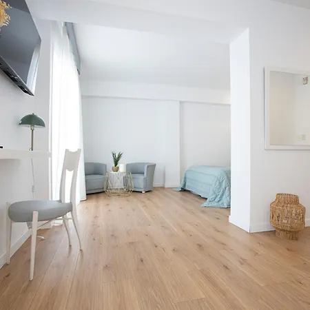 Отель Fleming Playa Poniente 3*