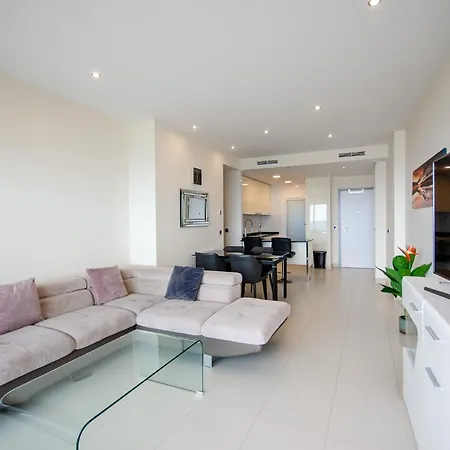 Sunset Drive Luxury Poniente Apartment *