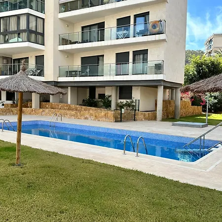 Luxurious Newly Renovated 2 Bedroom By The * Benidorm