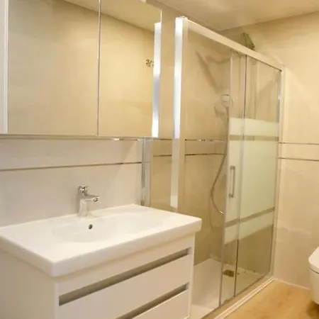 De Lujo En Edificio Zafiro, Apartment *