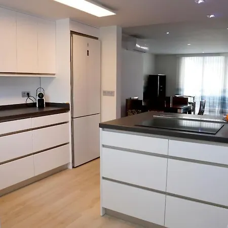 Apartment De Lujo En Edificio Zafiro, *