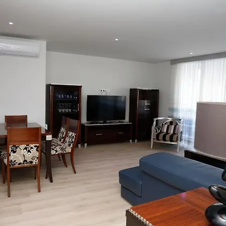Apartment De Lujo En Edificio Zafiro, *