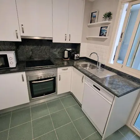 Apartamento Sol Y Mar Apartment *