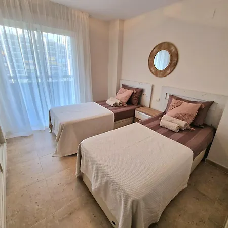 Apartamento Sol Y Mar Apartment *