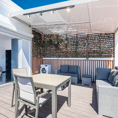 Penthouse Cervantes Sea View Levante Apartamento *