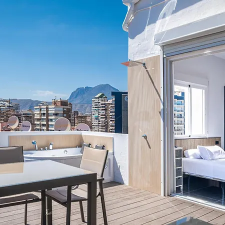 Penthouse Cervantes Sea View Levante