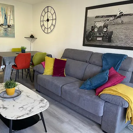Torre Colon - Turis Apartment