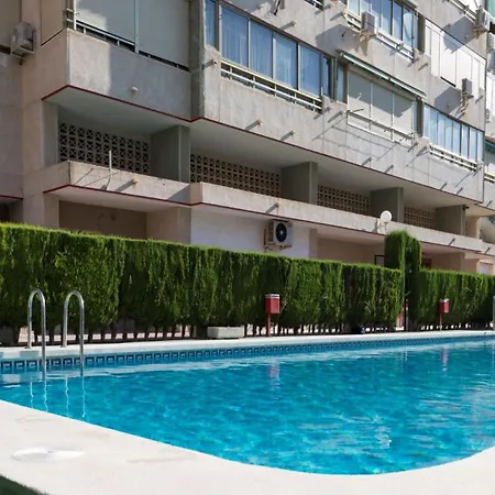 Mariscal 4 Con Dos Y Piscina By Gestaltur بينايدورم