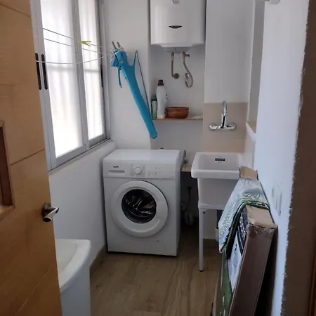 Living Benidorm. Playa Levante Apartment *