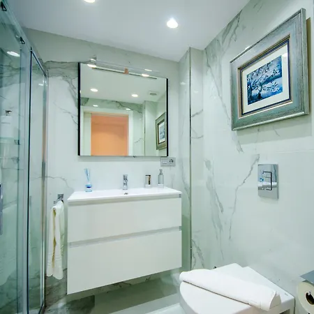 Oasis - Palm Old Town Apartment *