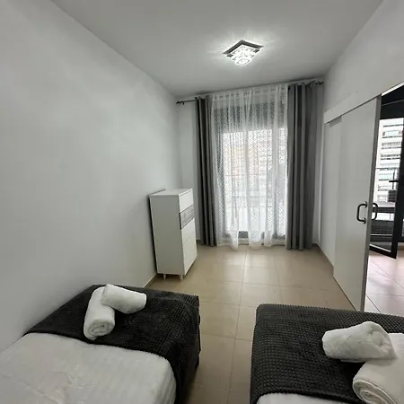 Luxury 3 Bdr By The Beach