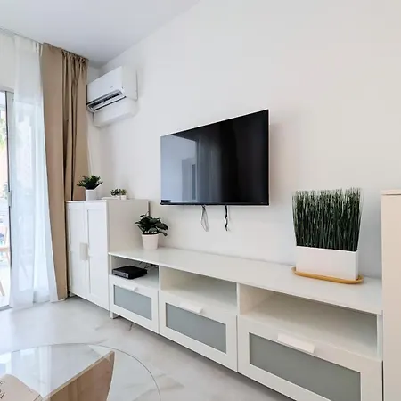 Rex Levante Apartment