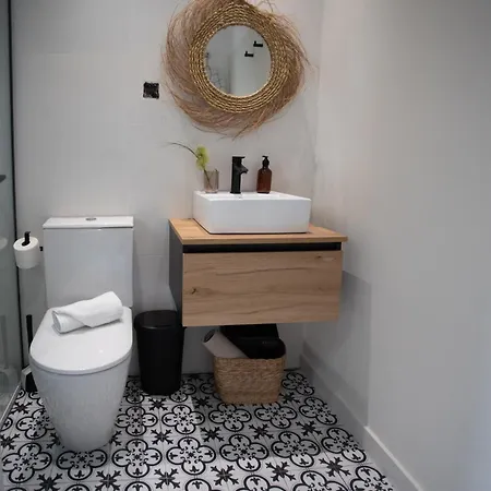 Apartment Arenas *