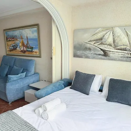 Apartment Beachfront With Garage