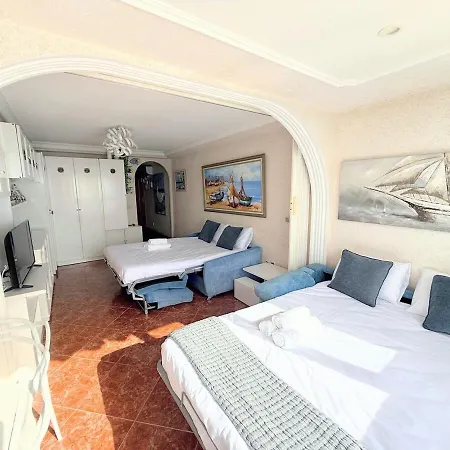 Beachfront With Garage Apartment Benidorm