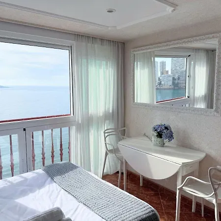 Beachfront With Garage Apartment Benidorm